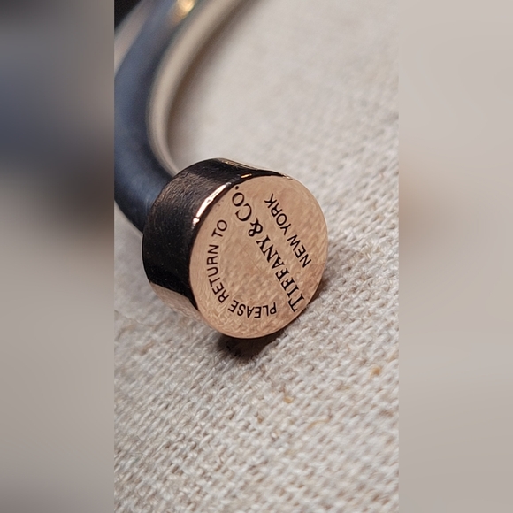 Rare Tiffany & Co Rubedo Ends Circle Edge Cuff Bracelet - Picture 3 of 16